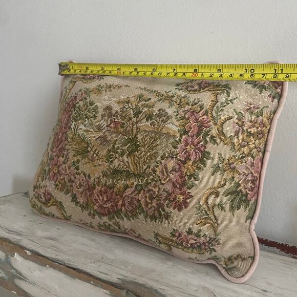 Vintage Shabby Chic Cottage Core Tapestry Pink 11inx8in Accent Decor Pillow - Picture 6 of 8